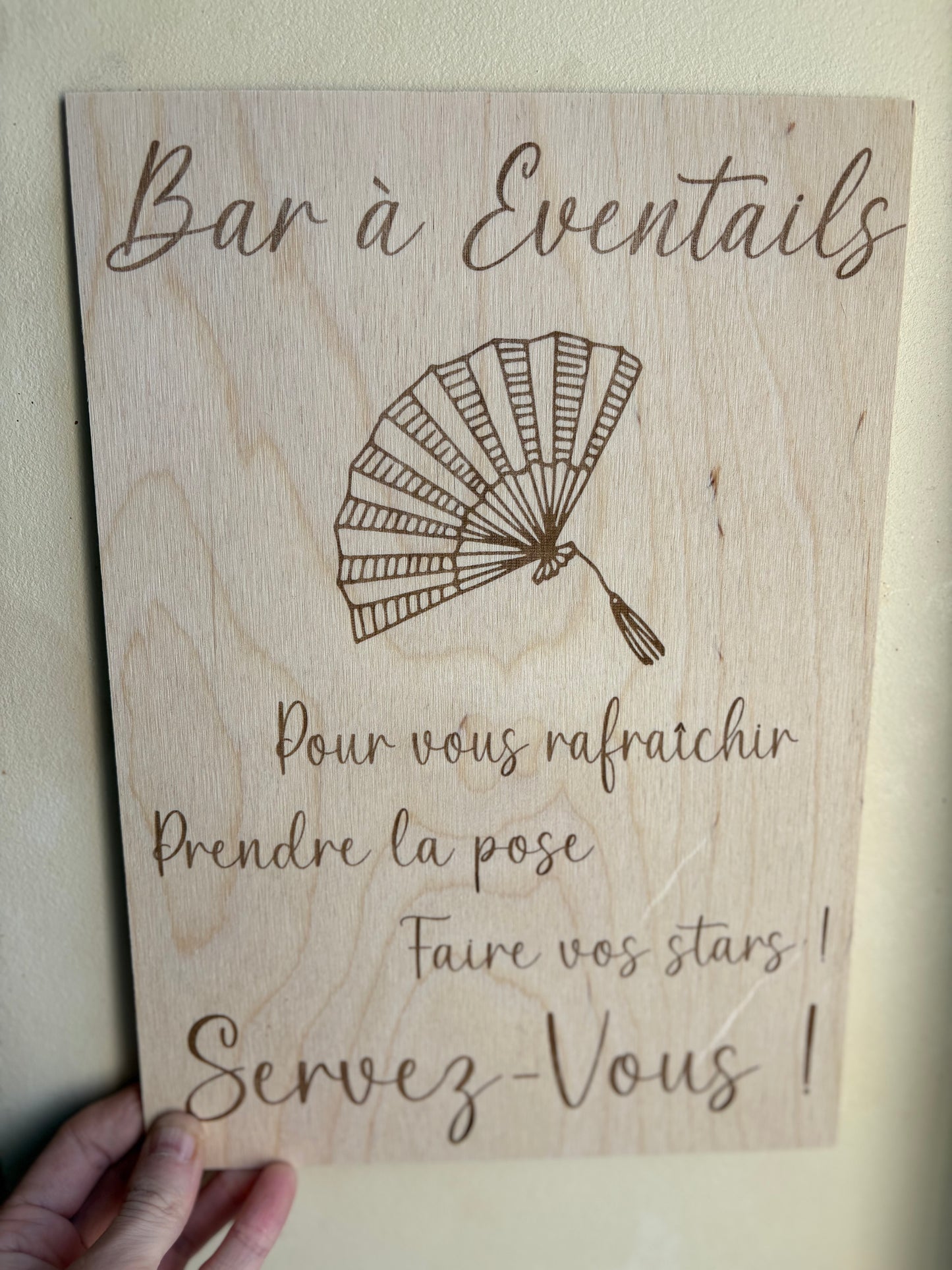 Bar à éventails