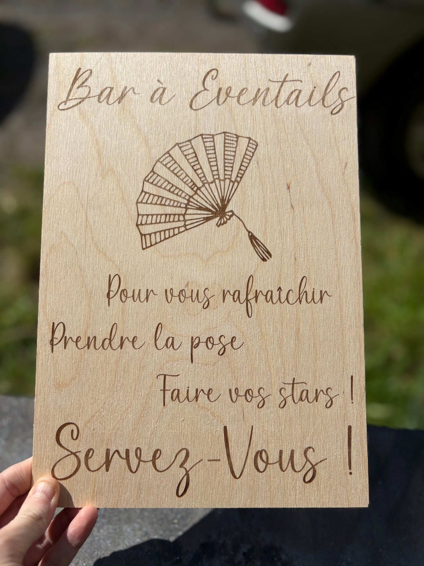 Bar à éventails